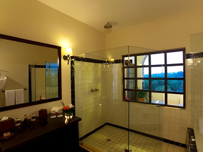Bathroom 3, Guaycura Boutique Hotel & Spa, La Paz
