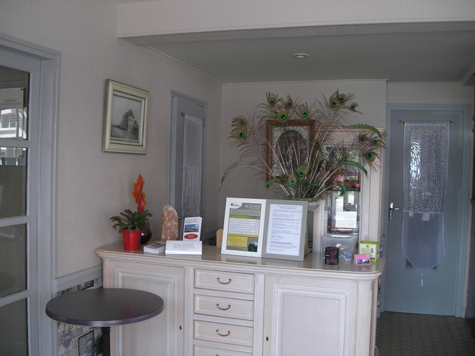 Public Area, Auberge du Calvaire, Loire-Atlantique