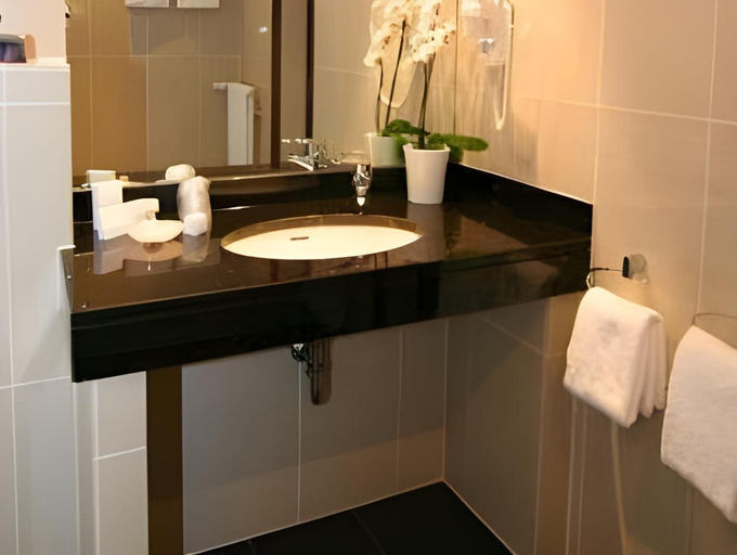 Bathroom 3, Seehotel, Trier-Saarburg