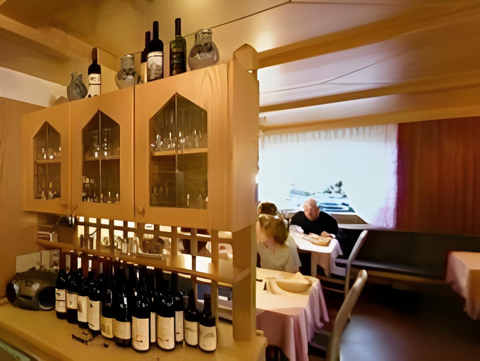 Food & Drinks 4, Albergo Posta Pederoa, Bolzano