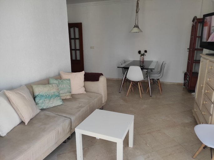 Others 4, Vive Huelva ARAGON 4 HABITACIONES WIFI 300MB, Huelva
