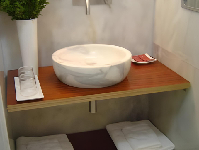 Bathroom, Hotel Santa Clara, A Coruña