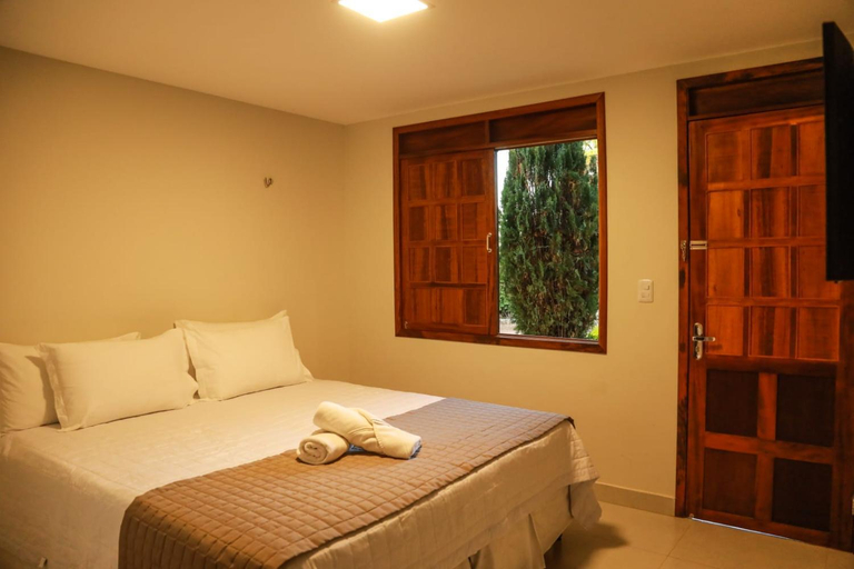 Bedroom 2, Hotel ChalÃ© Lagoa dos IngÃ¡s, Martins