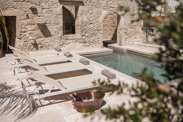 Others 3, Corte Interna, free heated pool, Crete