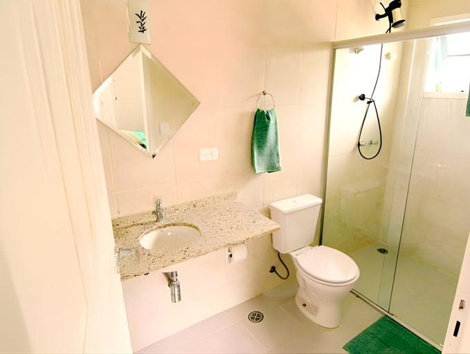 Bathroom 3, Pousada Irashai, São Sebastião