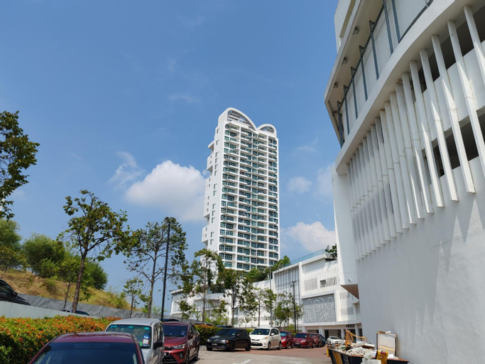 Southbay Seaview Condo A11 #Queensbay #SPICE, Barat Daya