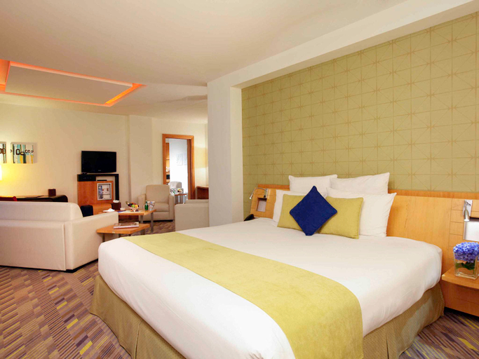 Bedroom 4, Novotel Dammam Business Park, Dammam