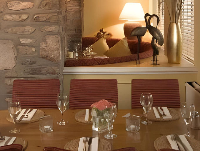 Food & Drinks 2, The Beaufort, Raglan, Monmouthshire