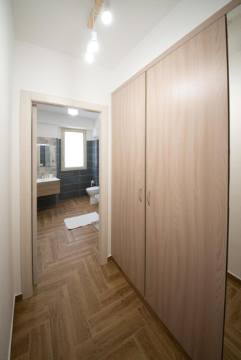Others 5, B&B San Michele, Trapani
