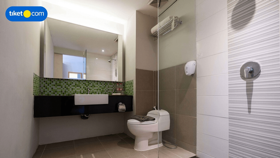 Bathroom 5