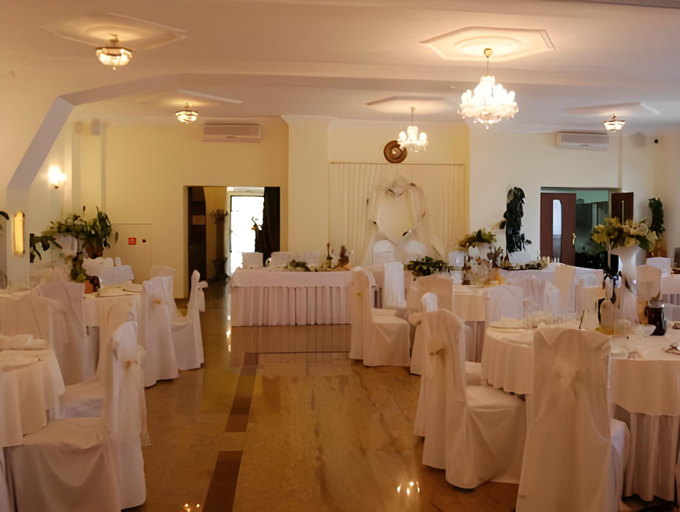 Others 4, Gosciniec Kaszubski, Kartuzy