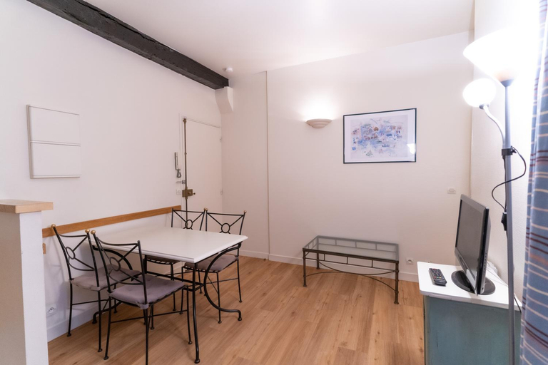 Others 2, Residence Le Saint Germain, Paris