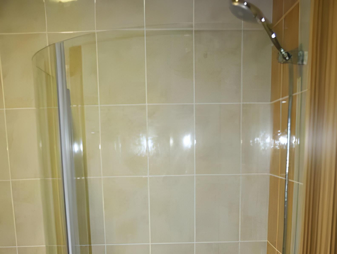Bathroom 5, Hotel Fiord, Murmansk