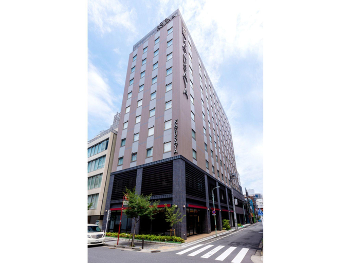 Exterior 9