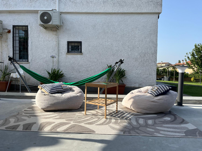 La Petite Famille, Viterbo