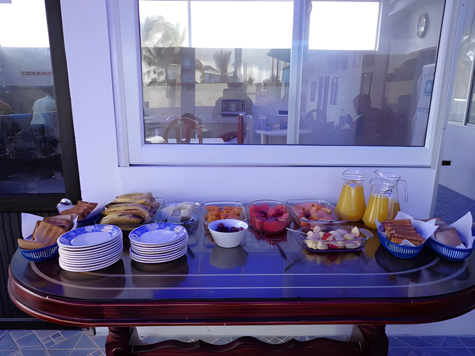 Food & Drinks 5, Hostal Insular, Isabela