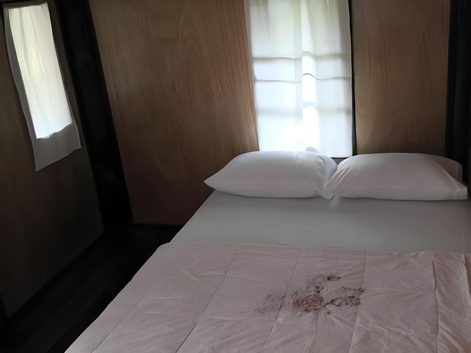 Bedroom 2, Banana House, Pai
