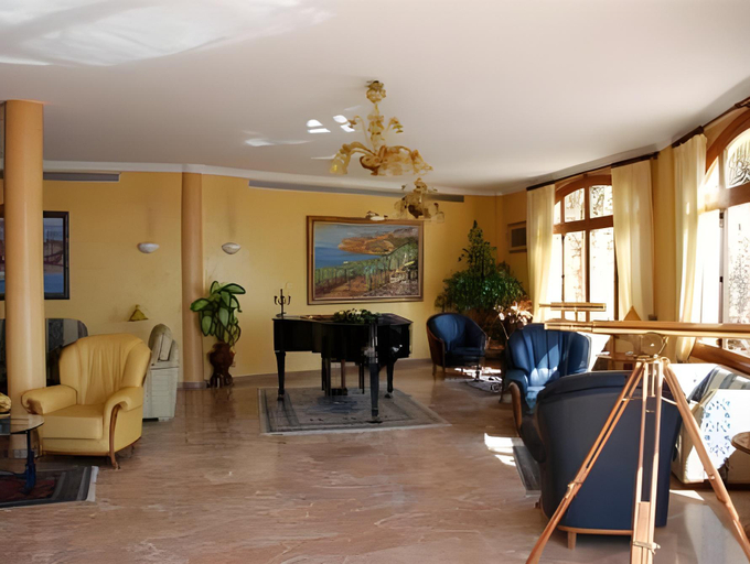 Public Area 4, Hotel Petit Cala Fornells, Baleares