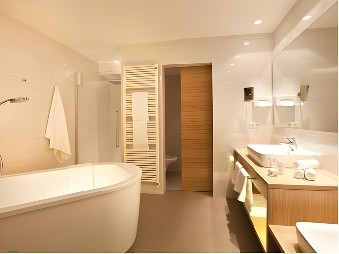 Bathroom 5, Hotel Valserhof, Bolzano