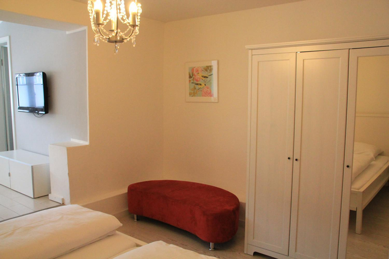 Bedroom 15