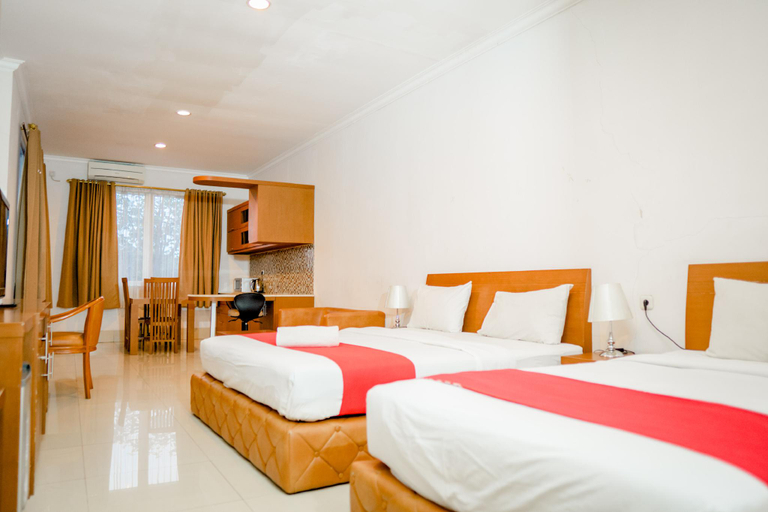 Bedroom 30
