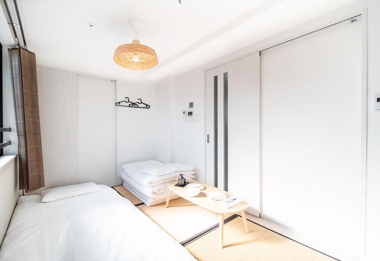 Bedroom 12