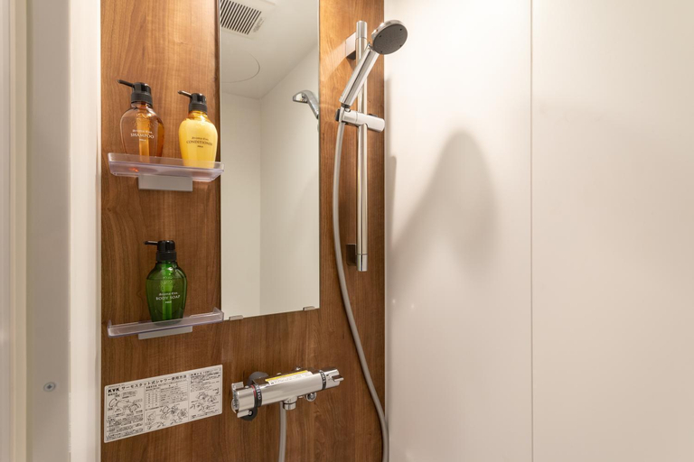 Bathroom 4, ROKU by H2 Life , Kutchan