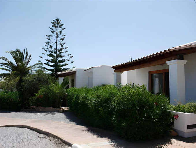 Others 4, Residencial Bogamari, Baleares