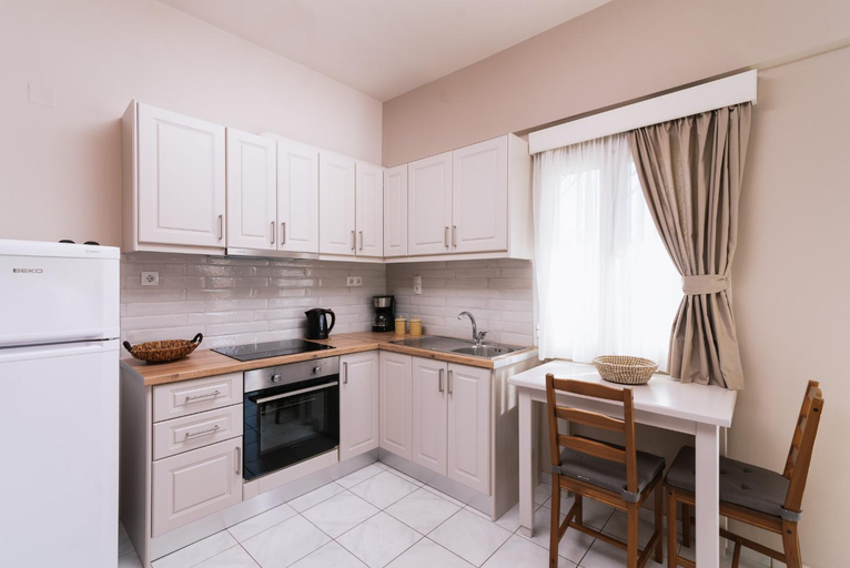 Kitchen 4, Filia Apartments, Faistos