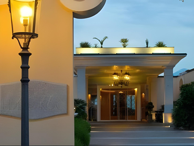 Exterior & Views 1, Hotel Eden Roc - The Leading Hotels of the World, Locarno