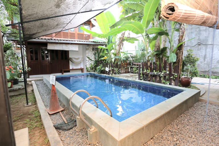Swimming Pool 27