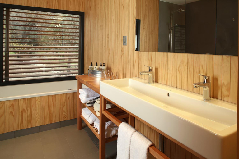 Bathroom 2, Las Majadas Hotel & Centro de Reuniones, Cordillera