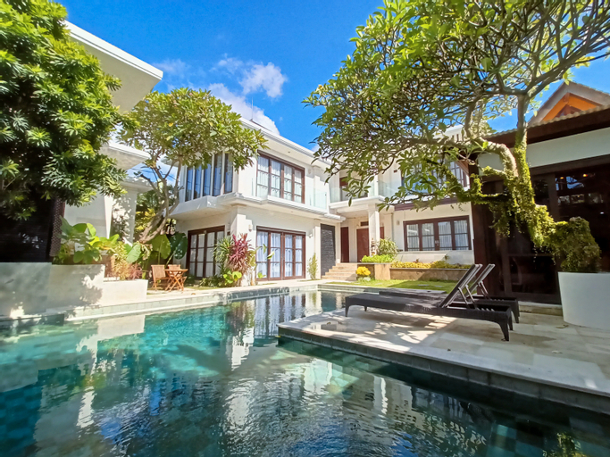 Swimming Pool 1