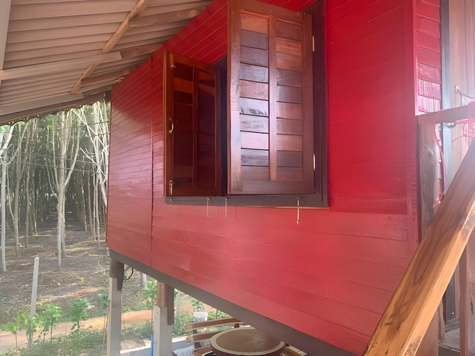 Others 4, NADOHN2 Nai Fan Home, Klaeng