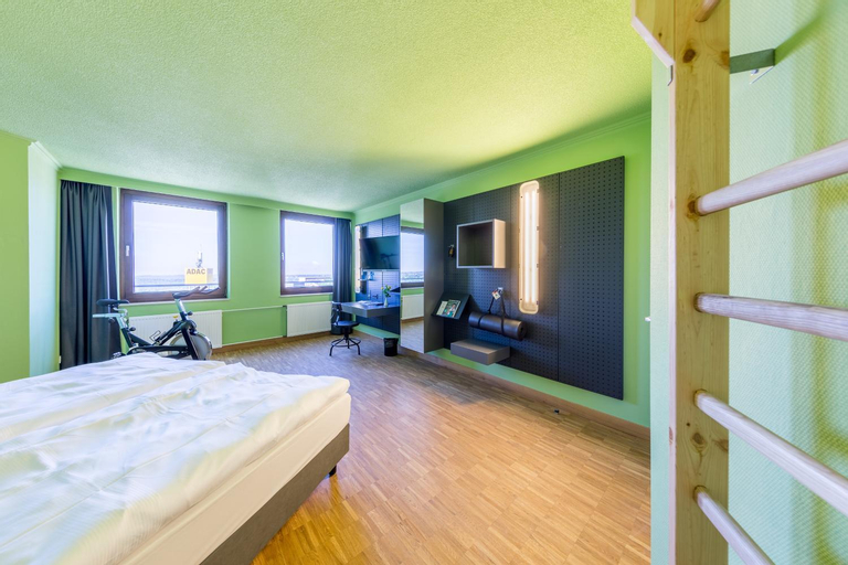 Bedroom 14