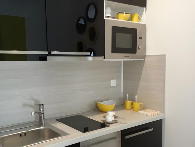 Kitchen 3, O Carre Croisette Cannes, Alpes-Maritimes