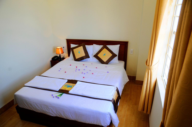 Bedroom 12