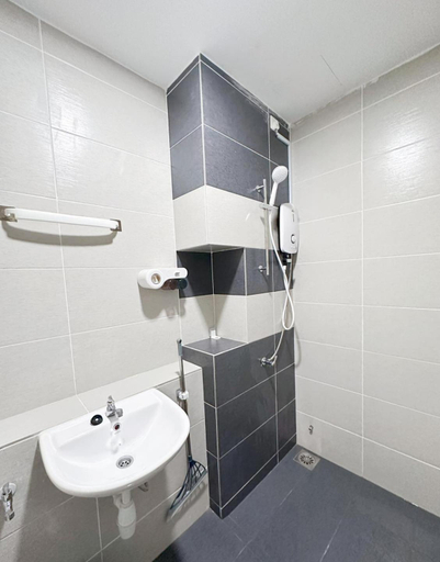 Others 2, Austin Regency by JC Home Experience, Johor Bahru