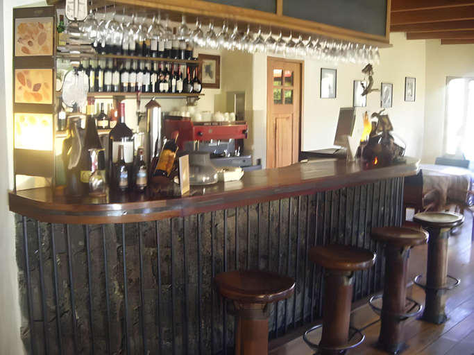 Food & Drinks 5, Malalhue Hotel, Cautín