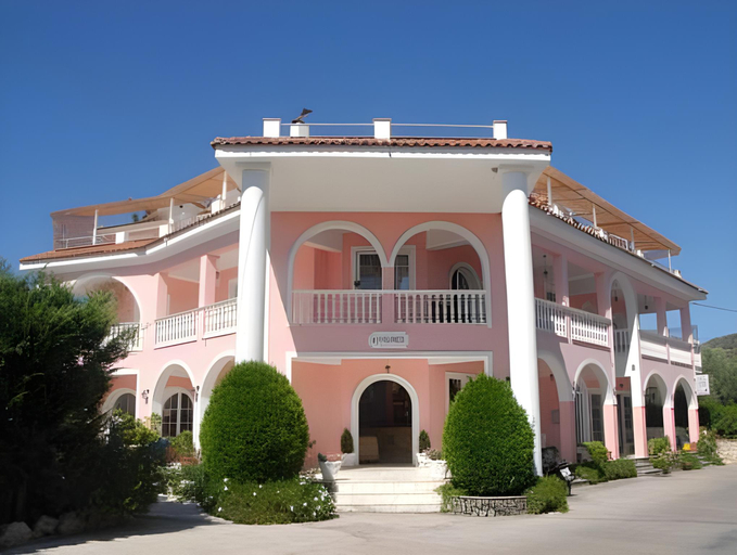 Others 5, Kyprianos, Ionian Islands