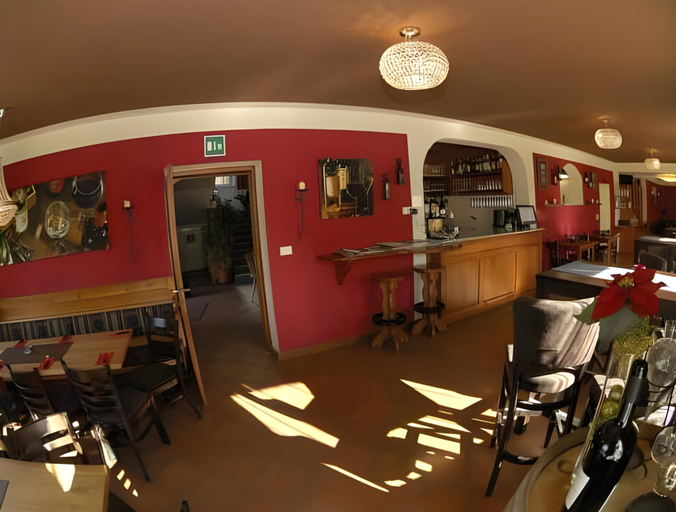 Food & Drinks 4, Garni Hauenstein, Bolzano