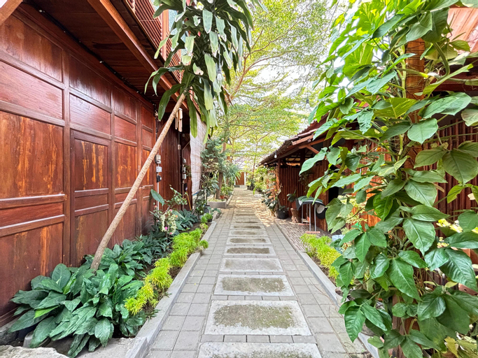 Scenery 17