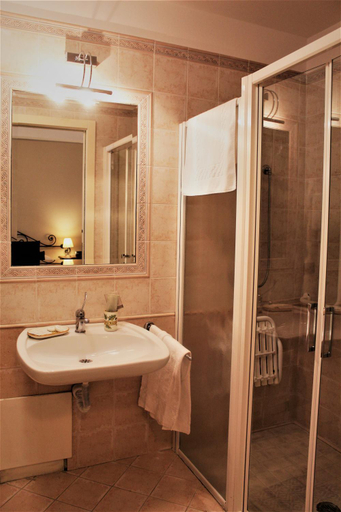 Bathroom 3