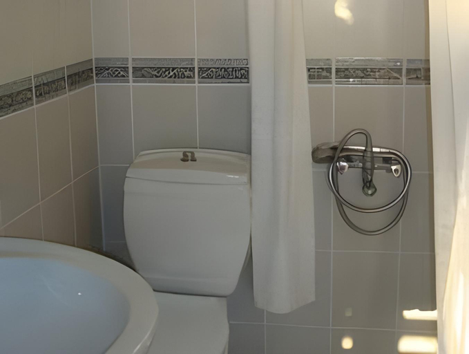 Bathroom 2, Beach House Hotel, Manavgat
