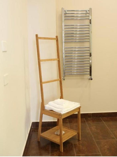 Others 5, B&B I 3 Mori, Messina