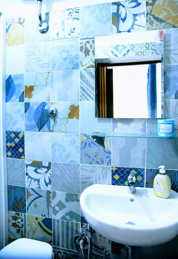 Bathroom 2, PORTA MAGGIORE 9 ROMA Locazione Turistica, Roma