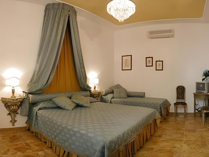 Bedroom 3, Florence Dream Domus, Florence