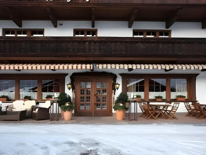 Others 2, Der Berghof, Kufstein