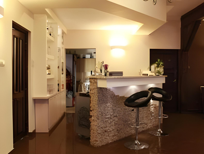 Bathroom 4, Zajazd Pod Gwiazdami, Lublin
