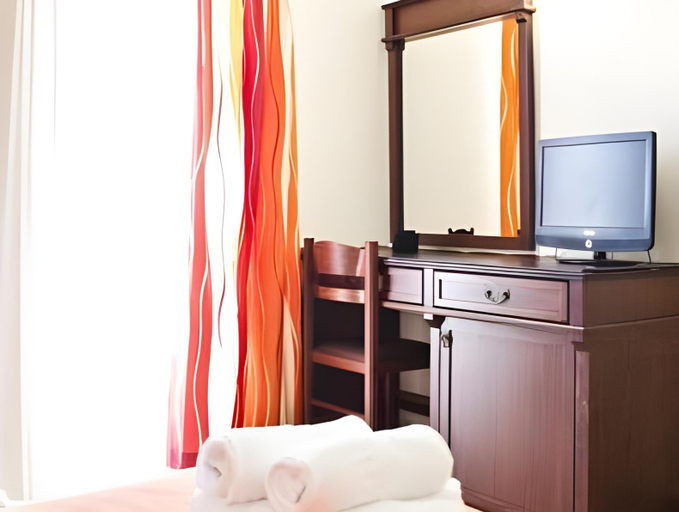 Bedroom 2, Laza Beach, Attica